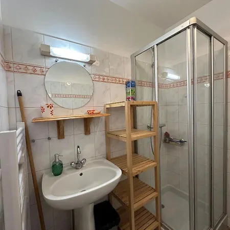 San Francisco, Cosy * Reims